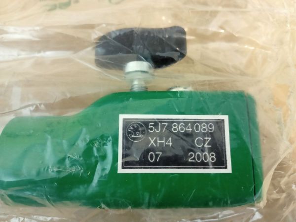 DRŽÁK JIZDNÍCH KOL