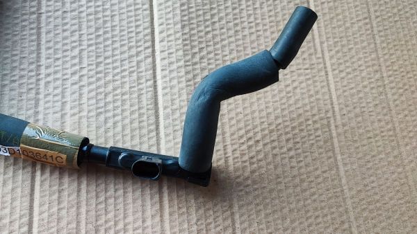 TRUBKA ODVĚTRÁVÁNÍ