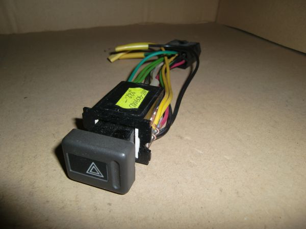 spinac varovnych svetel Favorit 08.87 - 12.92