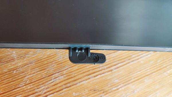 ODKLÁDACÍ SCHRÁNKA