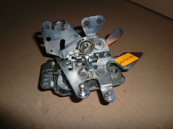 Zámek dveří vnitřní Levý Zadní