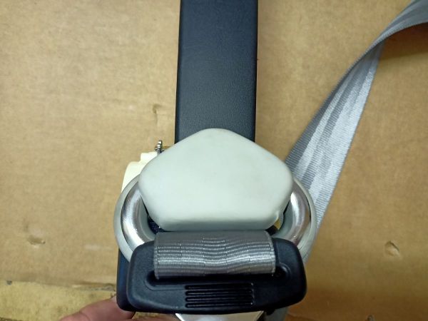 BEZPEČNOSTNÍ PÁS ŠKRÁBANCE