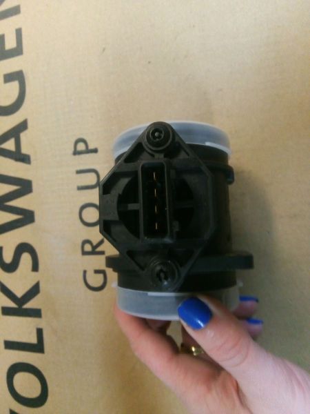 MĚŘIČ HMOTNOSTI VZDUCHU