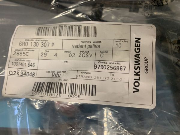 Vedení paliva s čidlem teploměru
