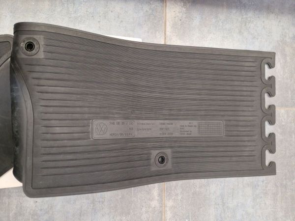 OE sada gumových kobereců VW Sharan + Seat Alhambra