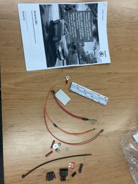 Montážní sada pro SAFE SYSTÉM ŠKODA OCTAVIA III