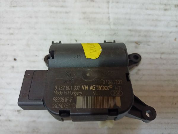 SERVOMOTOR