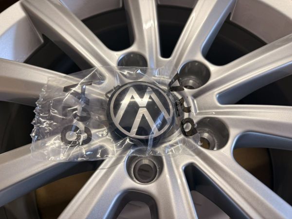 SADA ALU KOL - DISK 6,5J x 16 ET42, "Merano" pro Golf 6/7, Jetta, Scirocco,  Passat B6/7/8, T-roc, Eos, Beetle