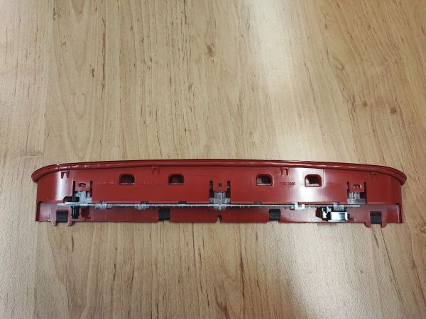 PŘÍDAVNÉ BRZDOVÉ SVĚTLO