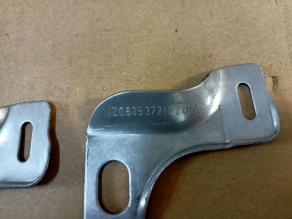 DRŽÁK PRO SVĚTLOMET