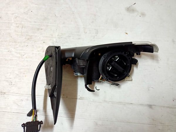 POUZDRO VNEJSIHO ZRCATKA