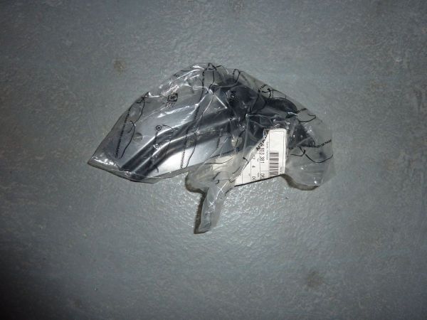 DRZAK BLATNIKU VPREDU VLEVO VW CADDY