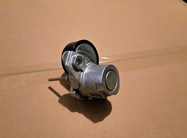 TLUMIČ VIBRACÍ ŘEMENU