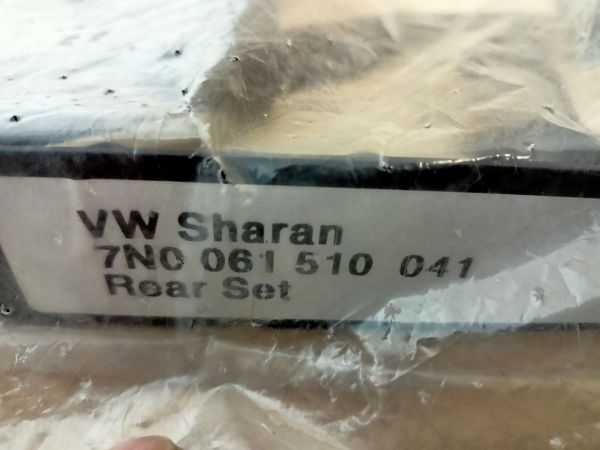 SADA GUMOVÝCH KOBERCŮ