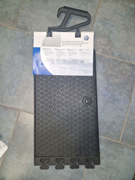 OE sada gumových kobereců VW Sharan