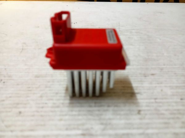 REGULÁTOR VĚTRÁKU