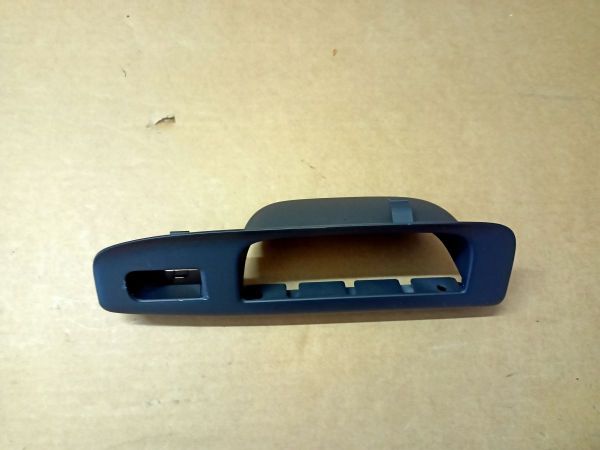 MISKA MADLA  - lehce poškrábané