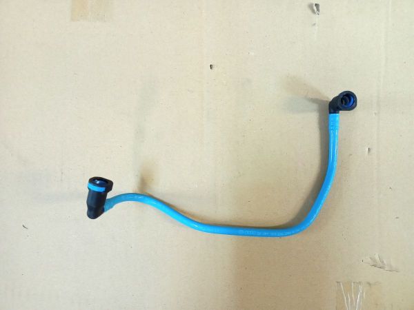 TRUBKA VEDENÍ PALIVA