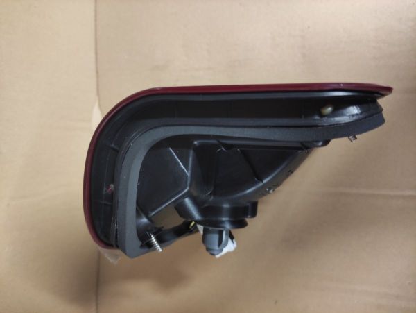 LAMPA ZADNÍ PRAVÁ