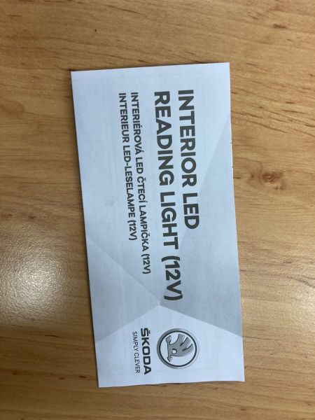 Interiérová LED čtecí lampička (12 V)