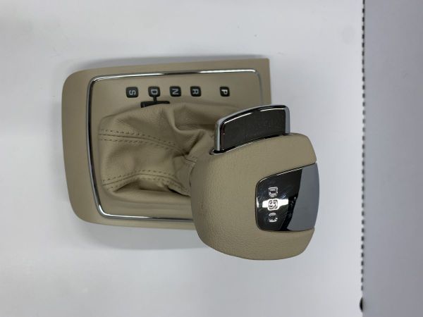 Rukojeť páky řazení automat OCTAVIA II 2004-2008 - KŮŽE BÉŽOVÁ