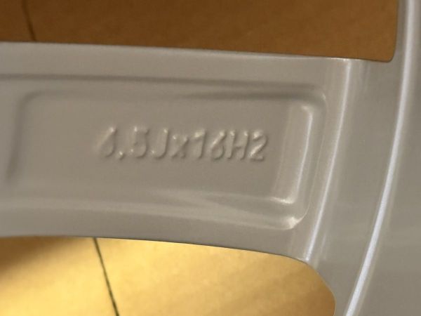SADA ALU KOL - DISK 6,5J x 16 ET42, "Merano" pro Golf 6/7, Jetta, Scirocco,  Passat B6/7/8, T-roc, Eos, Beetle