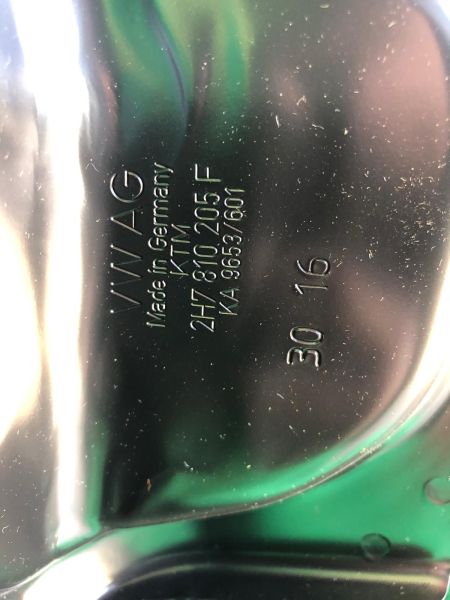 Zadní blatník, rám dveří vlevo (BOČNICE) VW AMAROK 2017-2022