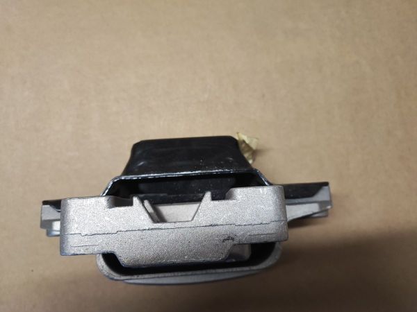 ULOŽENÍ PŘEVODOVKY