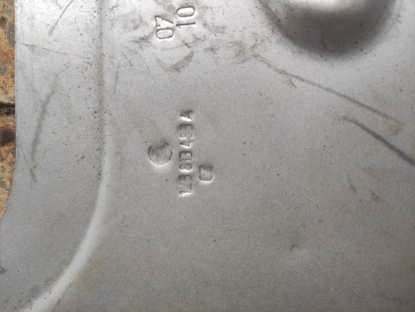 VÝZTUHA ŠKRÁBANCE