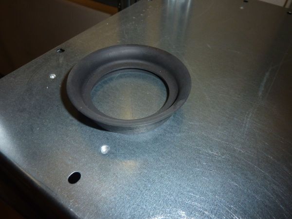 Krouzek tesnici nalevaciho hrdla oleje