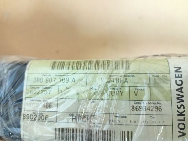 VÝZTUHA ŠKRÁBANCE