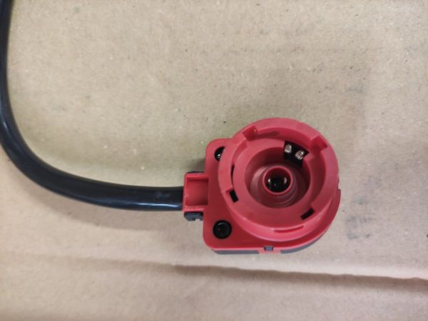 ŘÍDÍCÍ JEDNOTKA XENON