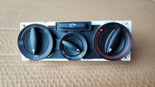 OVLÁDÁNÍ ČERSTVÉHO VZDUCHU