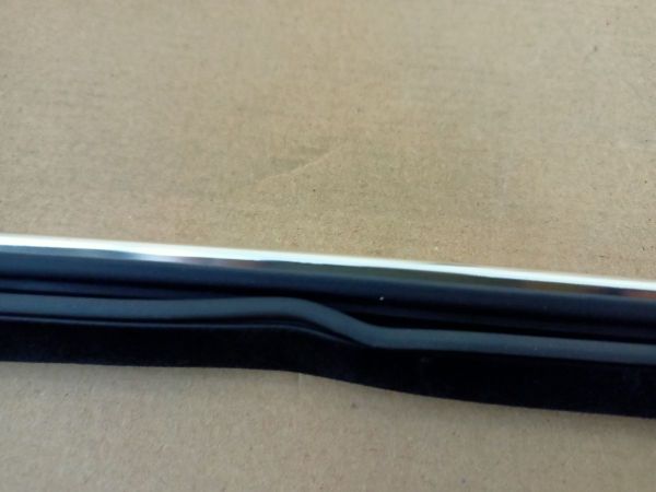 TĚSNĚNÍ OKNA STÍRACÍ - ohnuté !!!