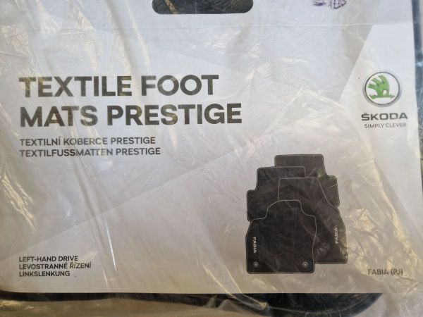 OE sada textilních koberců Prestige ŠKODA Fabia IV