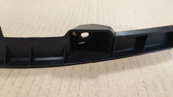 DRŽÁK PRO ZÁKRYTÍ