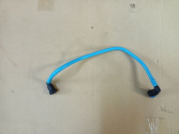 TRUBKA VEDENÍ PALIVA