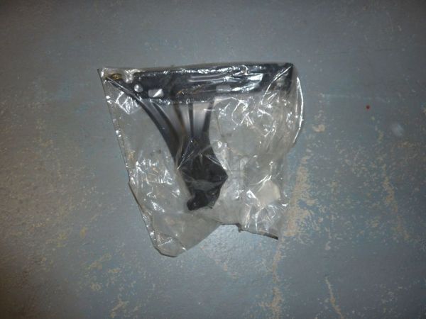 VZPERA BLATNIKU VLEVO - CADDY, TOURAN