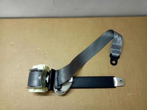 BEZPEČNOSTNÍ PÁS ŠKRÁBANCE