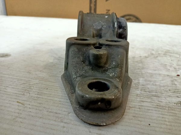 DRŽÁK ULOŽENÍ LOŽISEK