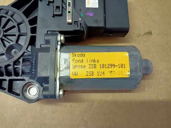 MOTOR PRO SPOUŠTĚČ OKNA