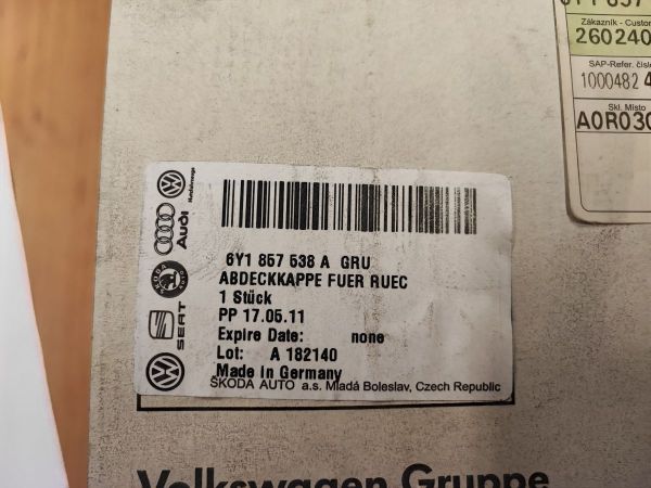 ZAKRYTÍ PRO ZRCÁTKO