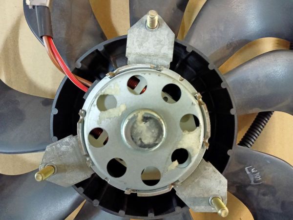 VENTILÁTOR CHLADIČE