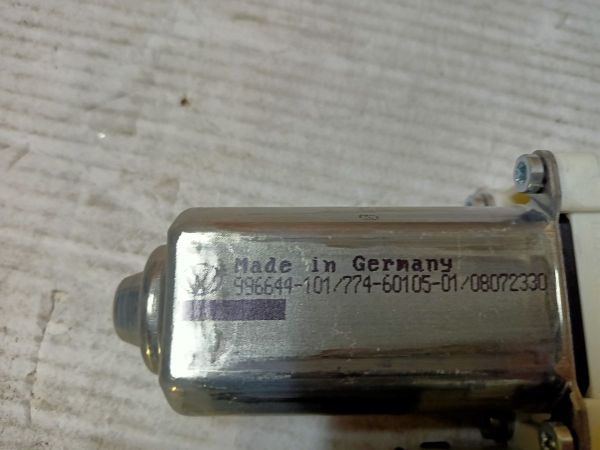 MOTOR PRO SPOUŠTĚČ