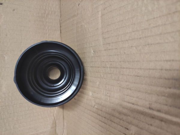 MANŽETA VNĚJŠÍHO KLOUBU