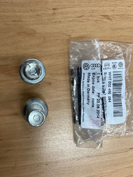 BEZPEČNOSTNÍ ŠROUB KOLA 54 - KAMAX M14x1,5x27,5 - kupte 4ks a máte sadu :o)