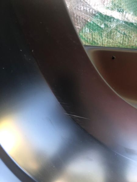 Zadní blatník, rám dveří vlevo (BOČNICE) VW AMAROK 2017-2022