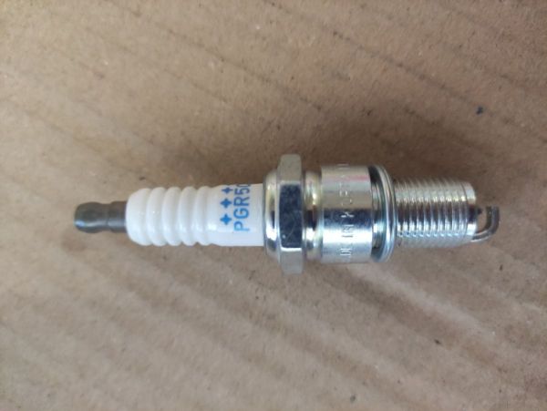 SVÍČKA ZAPALOVACÍ