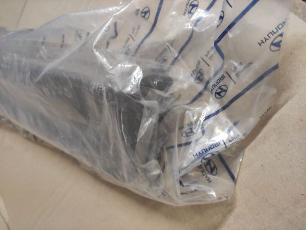 DRŽÁK PŘEDNÍ SPZ