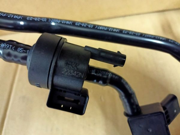 SPOJOVACÍ TRUBKA S AKF VENTILEM